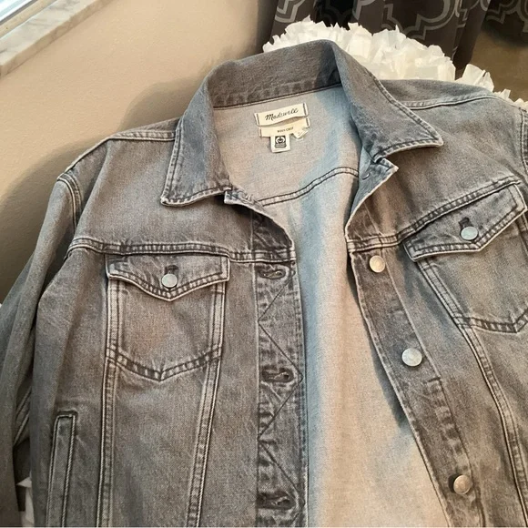 Madewell Gray Denim Jacket - Picture 3 of 7